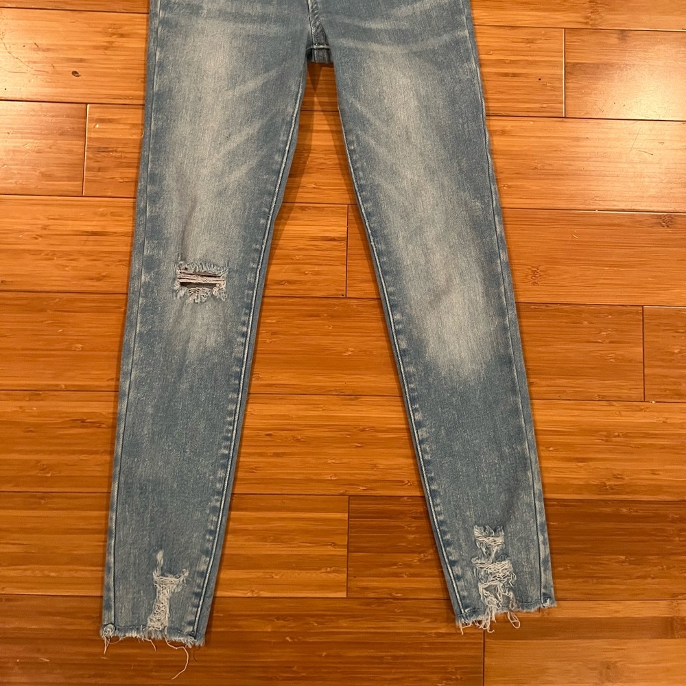 Old Navy light wash Girls distressed jeans
